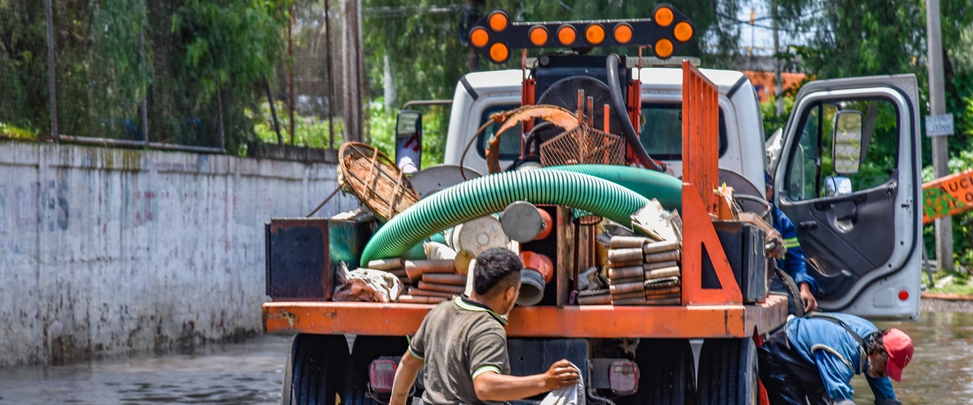 Seattle Water Extraction Service: How Yard Care Can Help Prevent Water Damage
